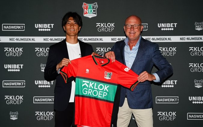 全副武装进 全副武装进