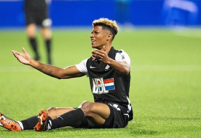 稳步进步 稳步进步