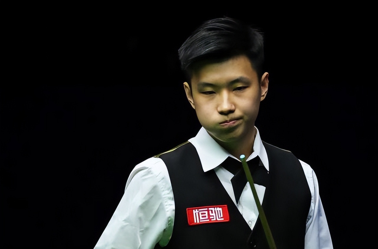 现失误的竞 现失误的竞